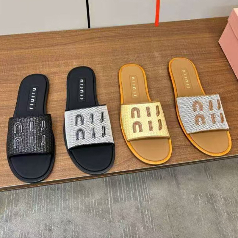 Designer Sandals Women's High Quality Flat Slippers Woven Slippers Comfortable Casual Slippers Sandals Famous Designer Women Designer Sandals Women AAA