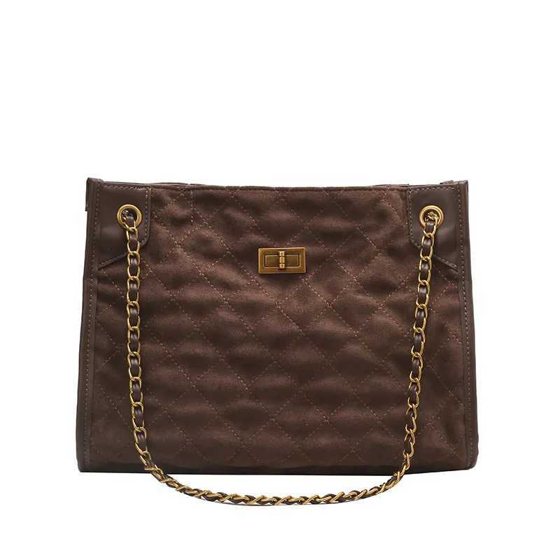 2025 Womens Fashion Chain Suede Autumn New Messenger Bag Simple Retro Large Capacity Shoulder BagW251117