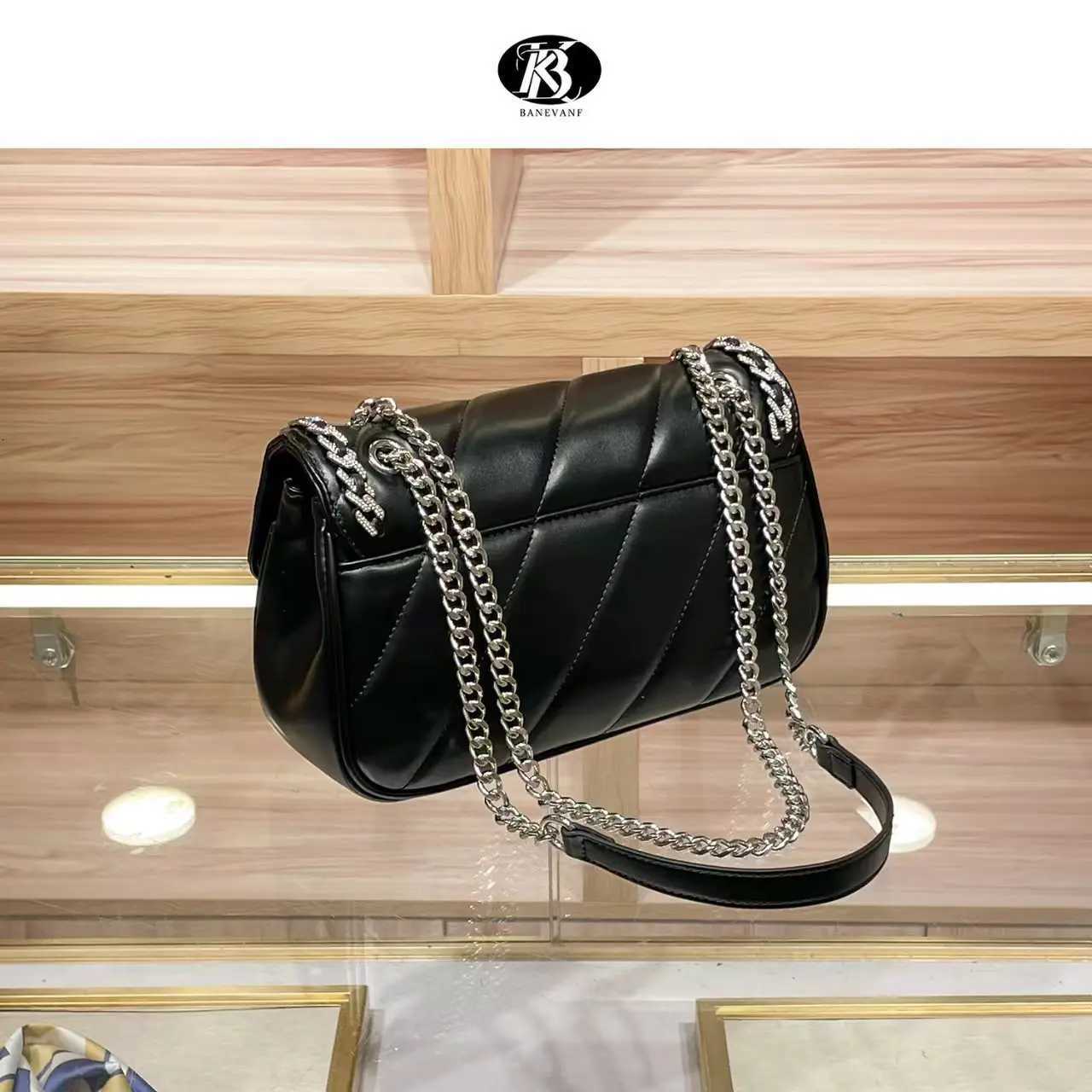 Designer Leather Backpack Bag With Classic Paris Fashion And Trendy Letter For Elegant LifestyleW251115