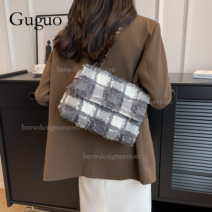 Guguo Designer Likes Wide Tie Dye Women's Denim Single Shoulder Bag, Stylish And Versatile, Large Capacity Luxury Commuter Crossbody Bag, Metal B