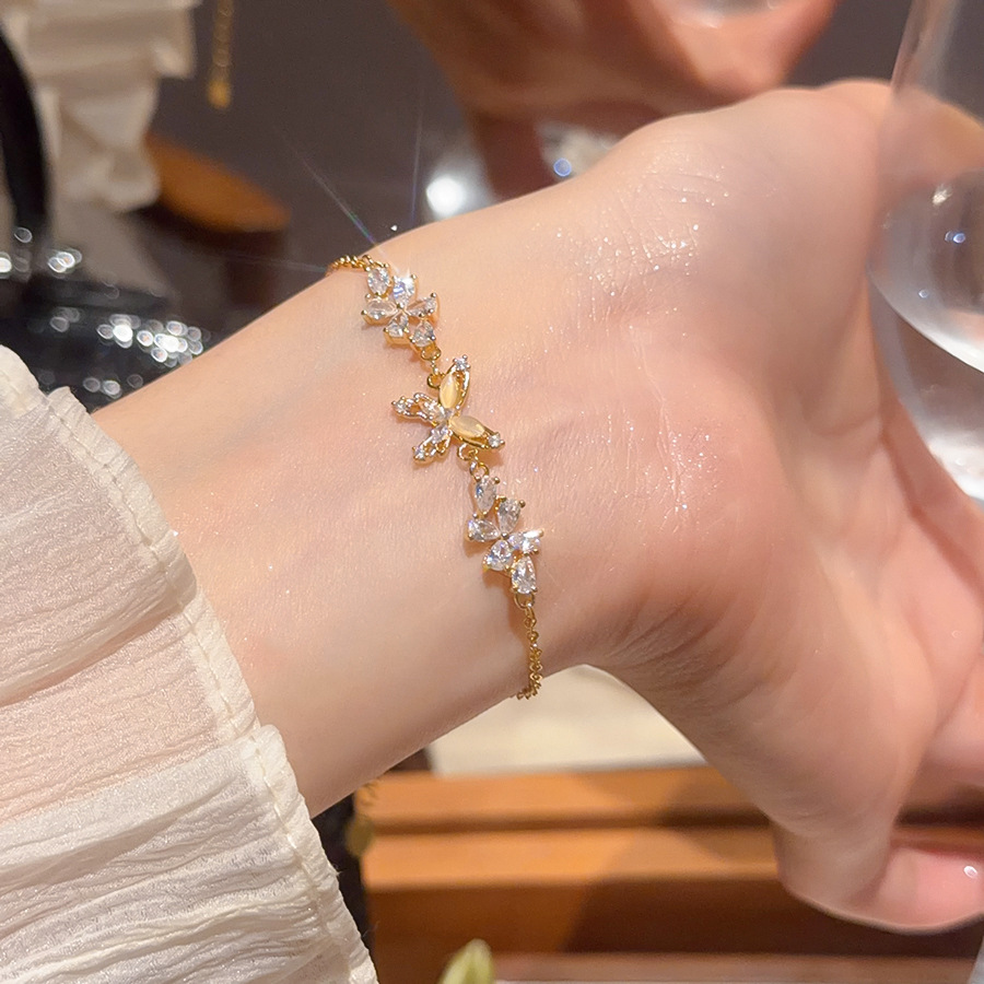 Korean Style Fashion Light Luxury Micro Inlaid Exquisite Butterfly Ins Trend Versatile Elegant Creative Pull-out Bracelet Jewelry - view 3