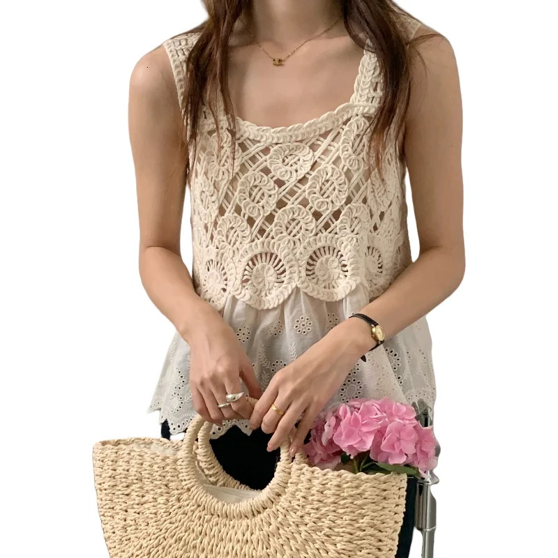 REALEFT Summer Bohemian Lace Crochet Womens Tank Tops 2025 Sleeveless Square Collar Hollow Out Knitwear Vest Tee for Women 250417