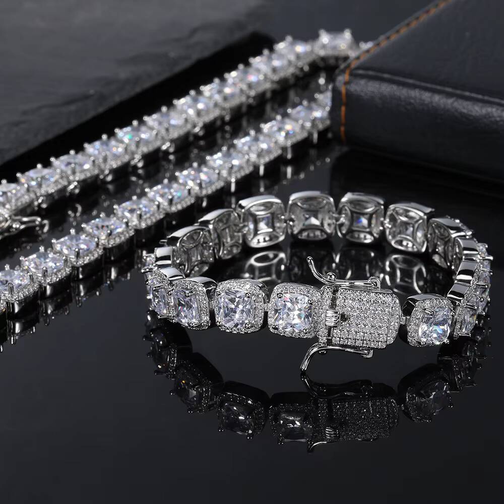 Laboratory cultivation of Moissanite 10mm Hip Hop Fine Jewelry Cluster Bracelets Iced Out Icy Girls Crystal Sugar Zirconia Jewelry Bracelet for Women