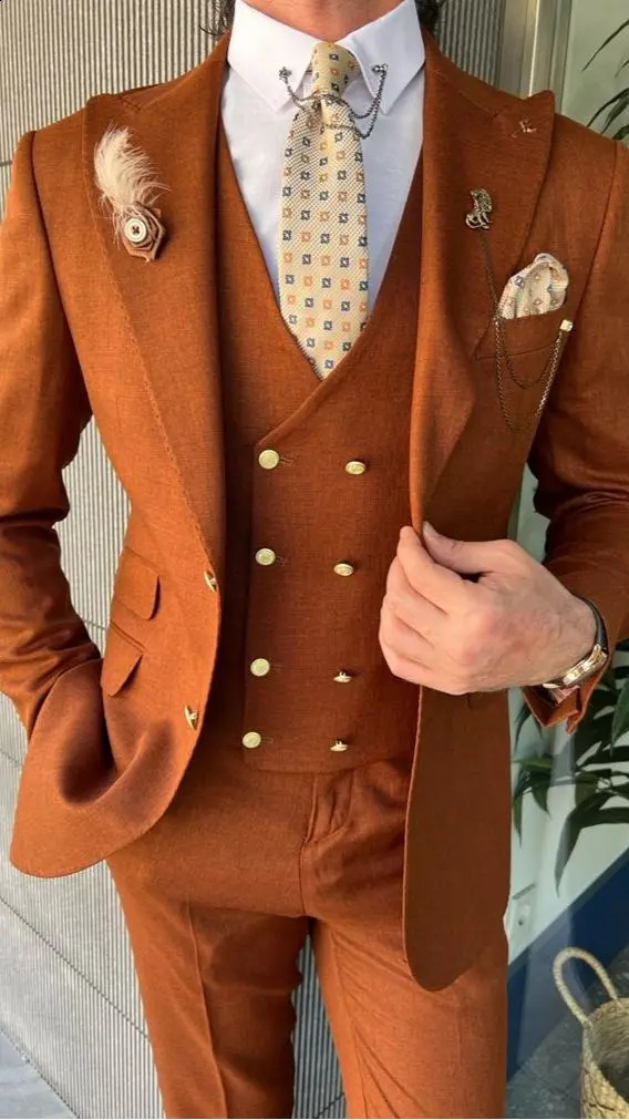 Latest Rust Color Slim Fit Three Piece Men Suits Lapel Wedding Groom Tuxedos Man Dress Terno Blazer Vest Pant 250415