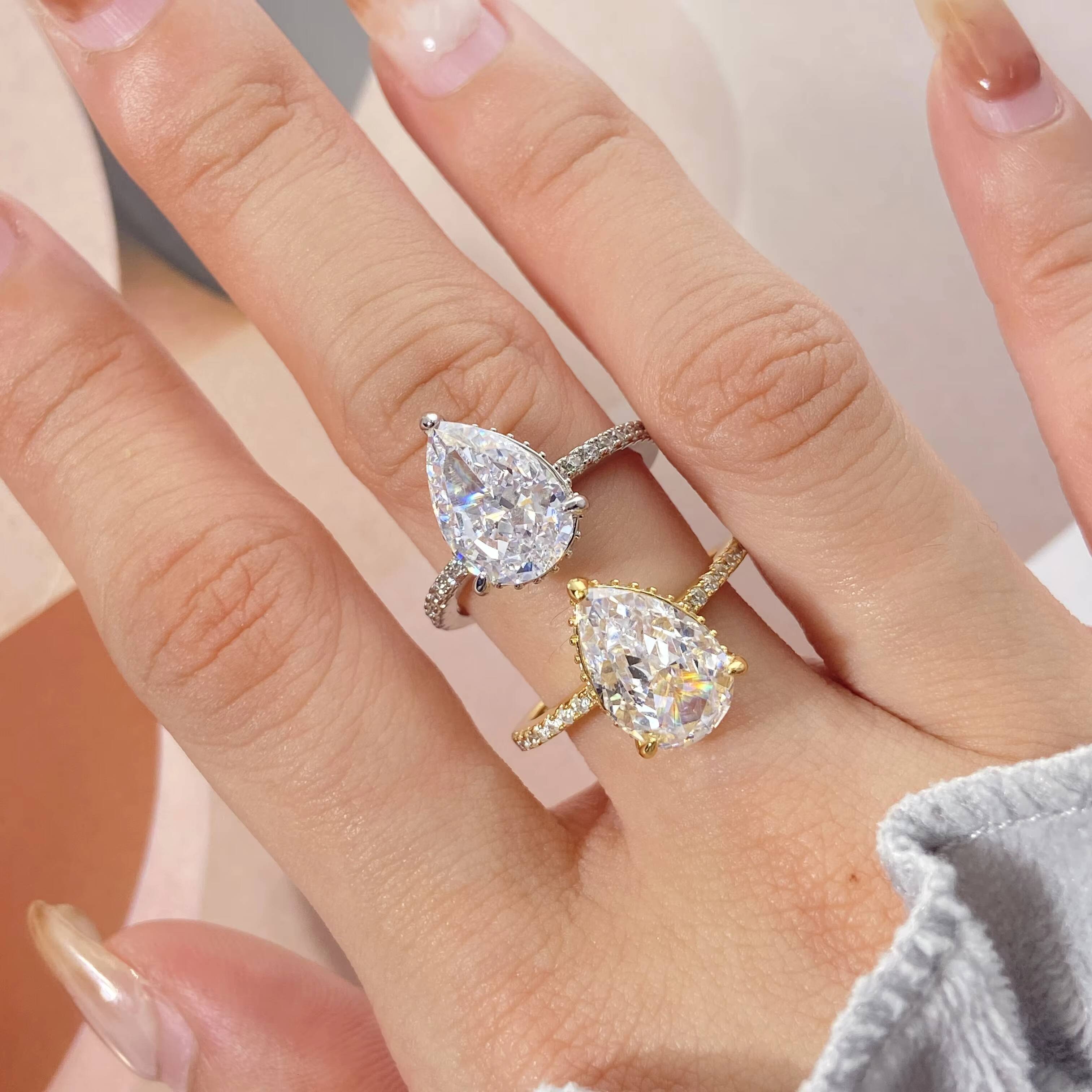 Custom Silver Jewelry Pear Cut S925 Sterling Silver Engagement Wedding Rings 8A Quality Crushed Ice Zircon Silver Ring for Women