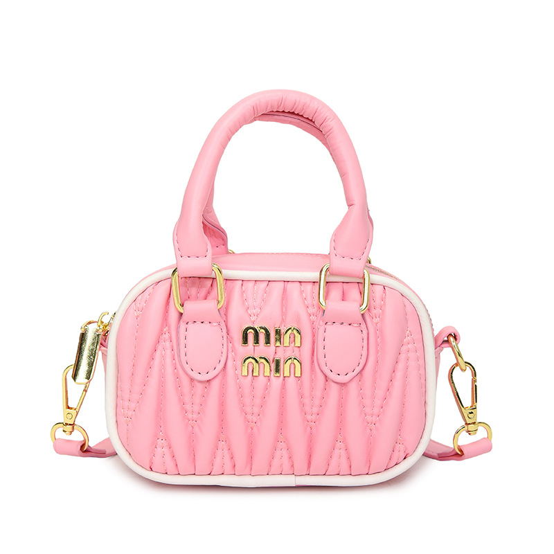 designer bag new Advanced texture wrinkled hand-held pillow bag leisure and versatile suitable for commuting stylish crossbody women's bag