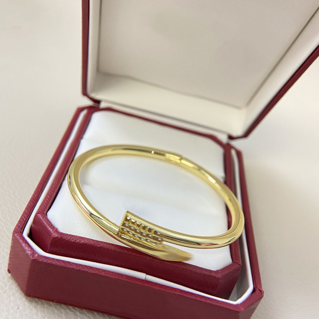 bracelet Diamond jewelry women Luxury gold Classic bangle luxe Fashion designer wedding Valenines day Christmas Gift box