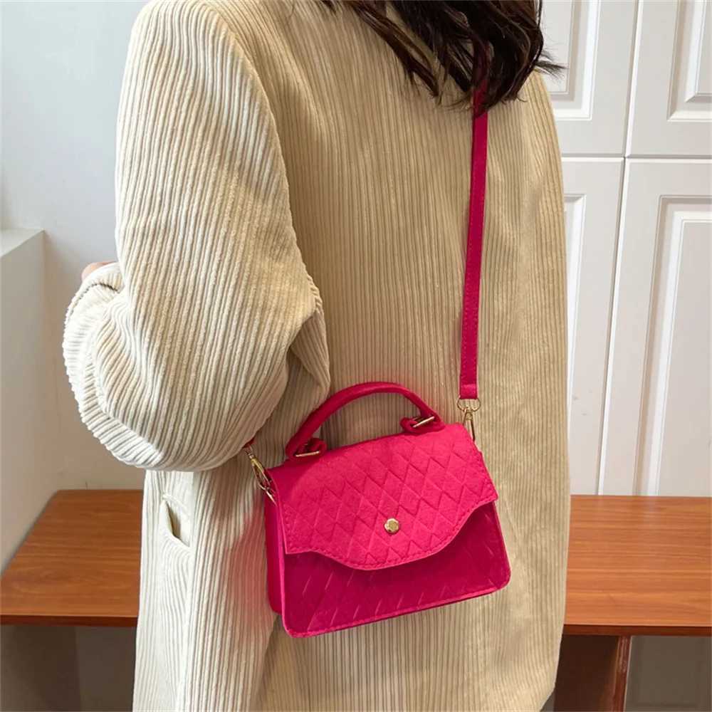 Blue Subaxillary Bag for Womens New Korean Fashion Ladies Shoulder Bag Trend Handbags Designer Female Totes 2024 Z250512