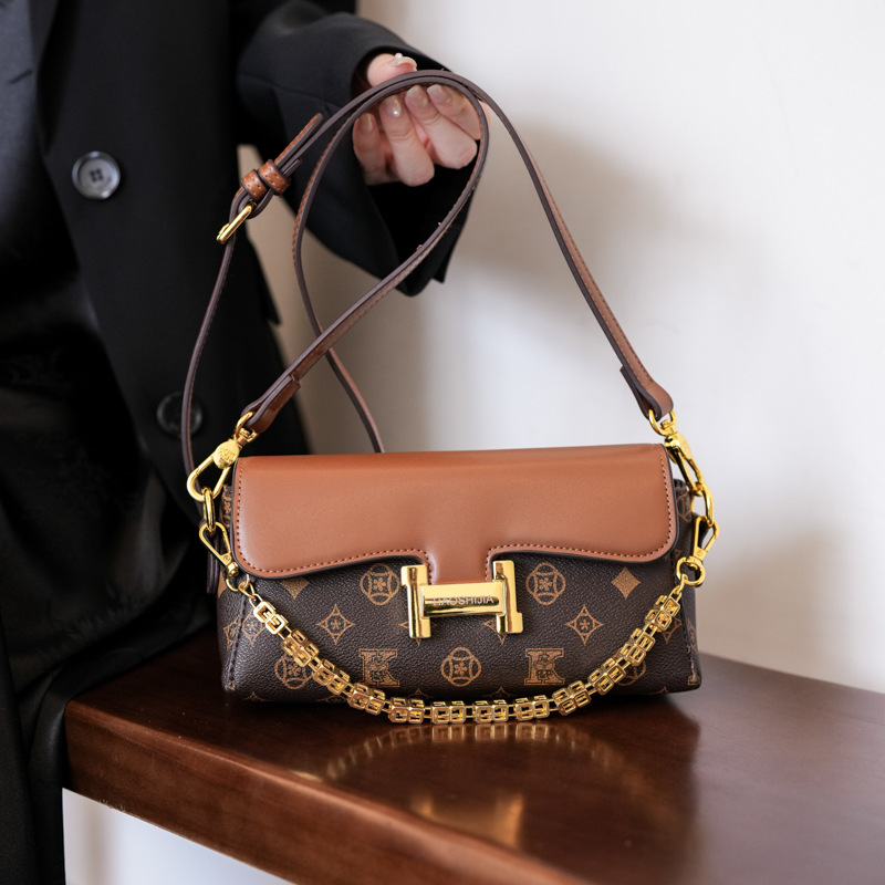 Designer Bag Luxury Bag The Small Is Versatile Elegant Chain For Women Stylish Underarm And Shoulder Bag A Single Shoulder Crossbody S Hot