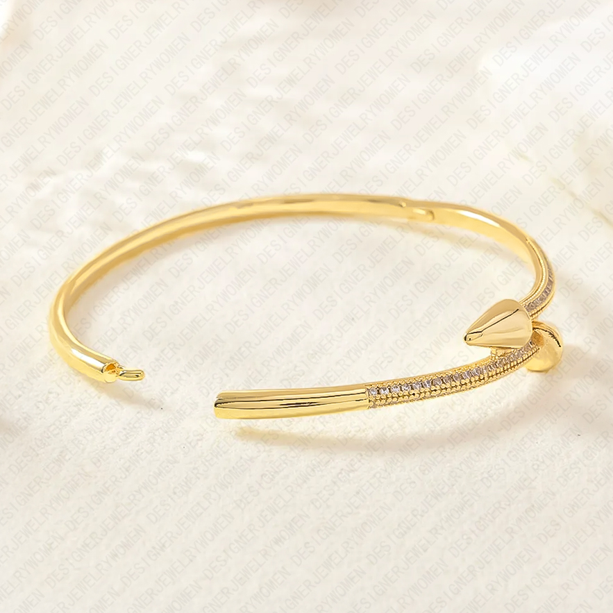 Designer Bracelet Bracelet for Women Classic Gold Open Bangle Diamond Bangles Luxury Jewlery Designer for Women Elegant Timeless Gift Premium Exclusiv