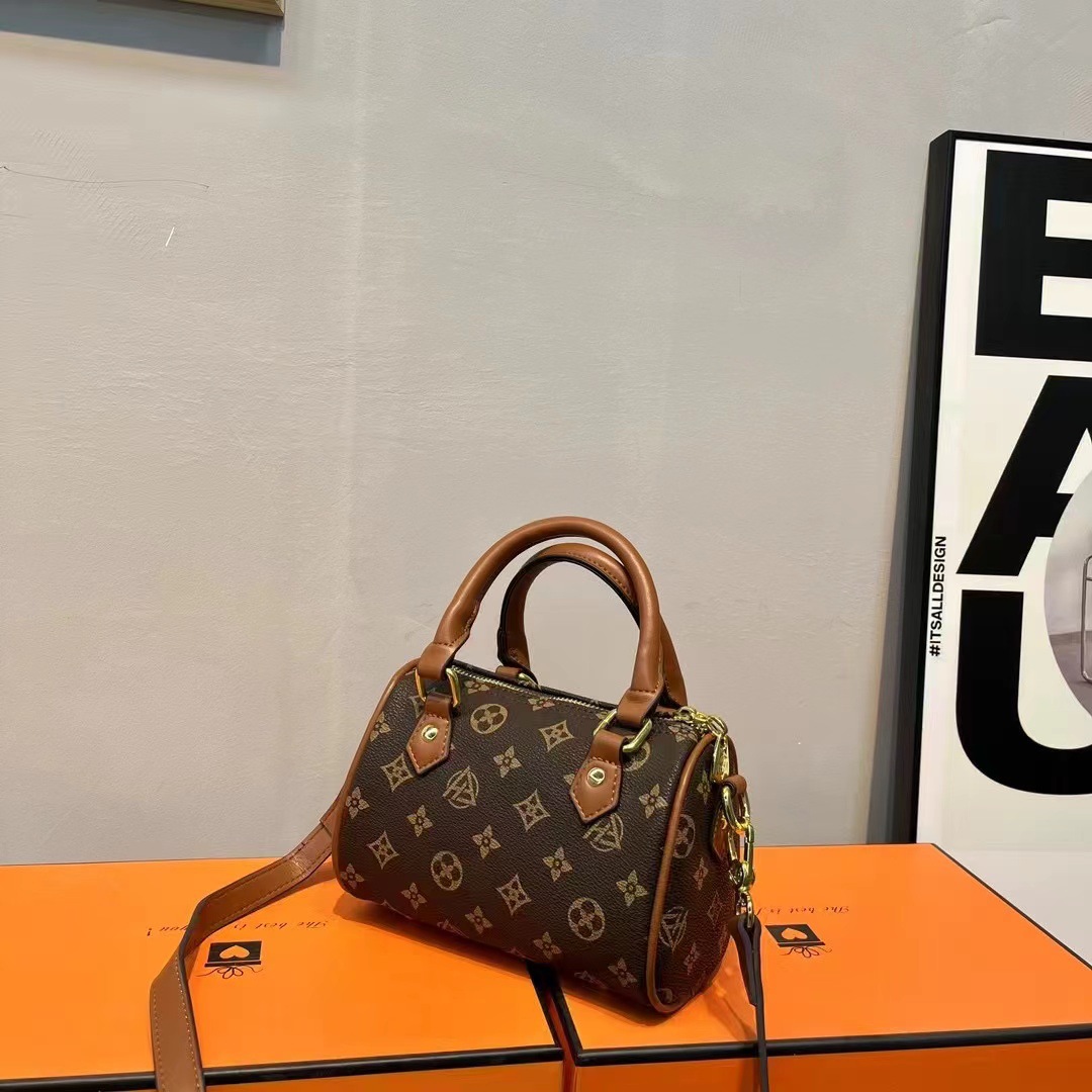 Designer Bag Luxury Bag New Free Shipping Pillow Mini Small Crossbody Shoulder Bag Chic And High Quality Boston