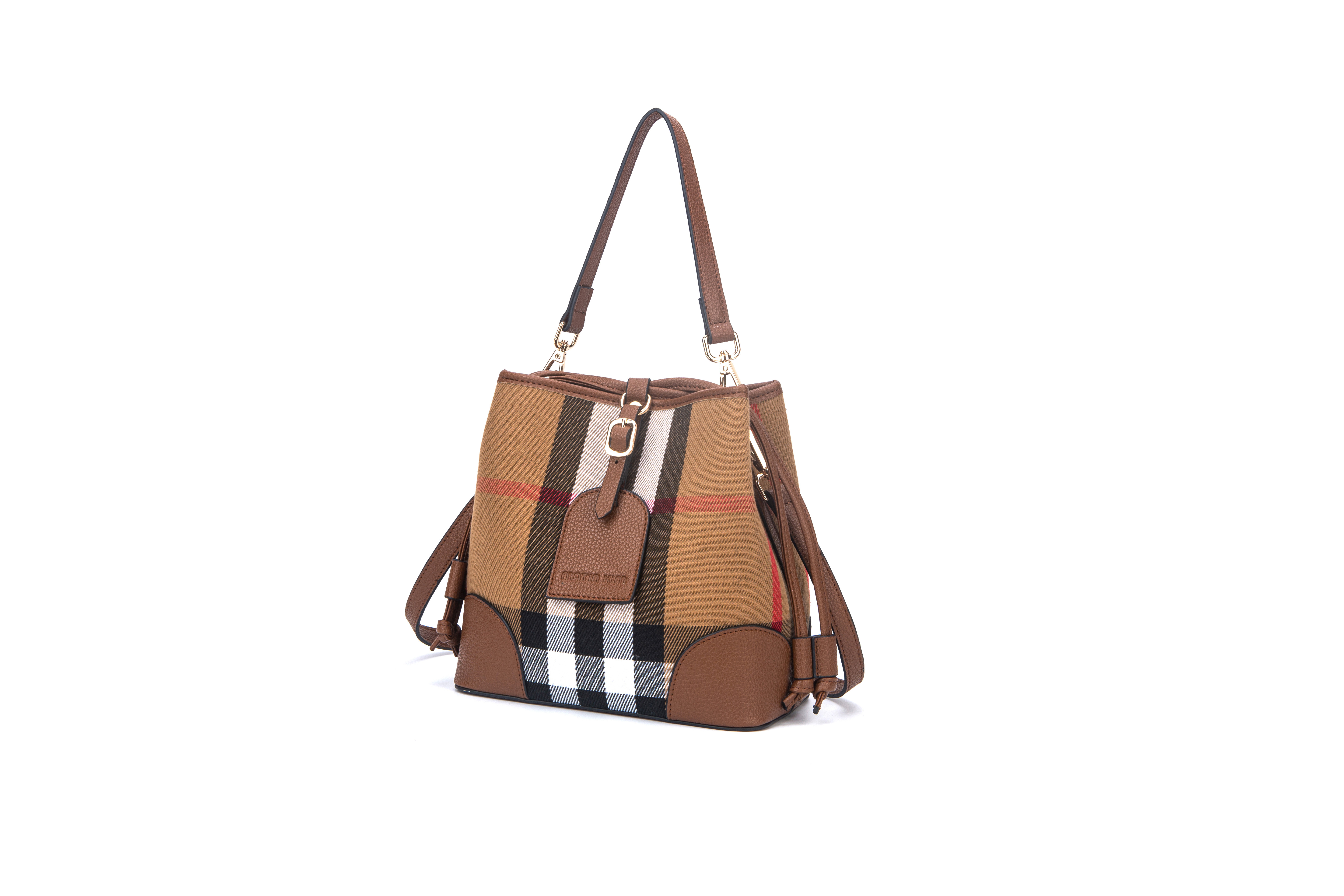 The checkered bucket bag is fashionable and diverse, suitable for daily use. This is the best choice to give to friends and family