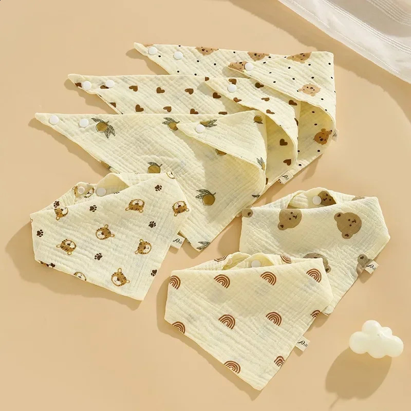 5 pieces of baby plain bib triangular soft cotton cow horn cloth Saliva towel apron Bandana scarf feeding Drool Korean style 250414z