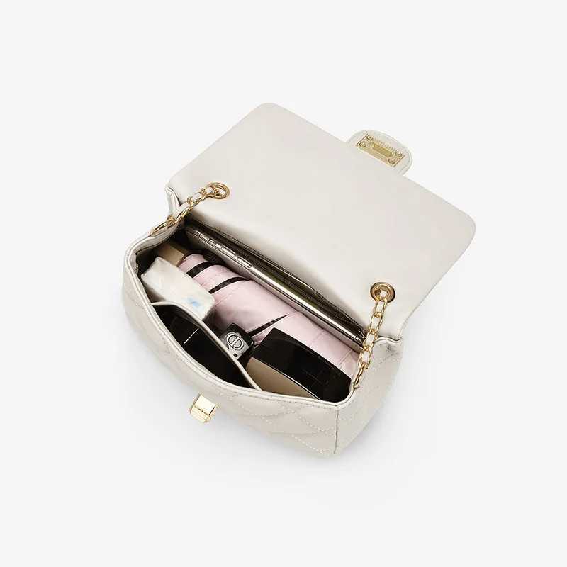 Golf Lingge Chain Womens Bag Fashion Single Shoulder Cross Body Bag Versatile Small Square Bag Elegant Shoulder BagW250417