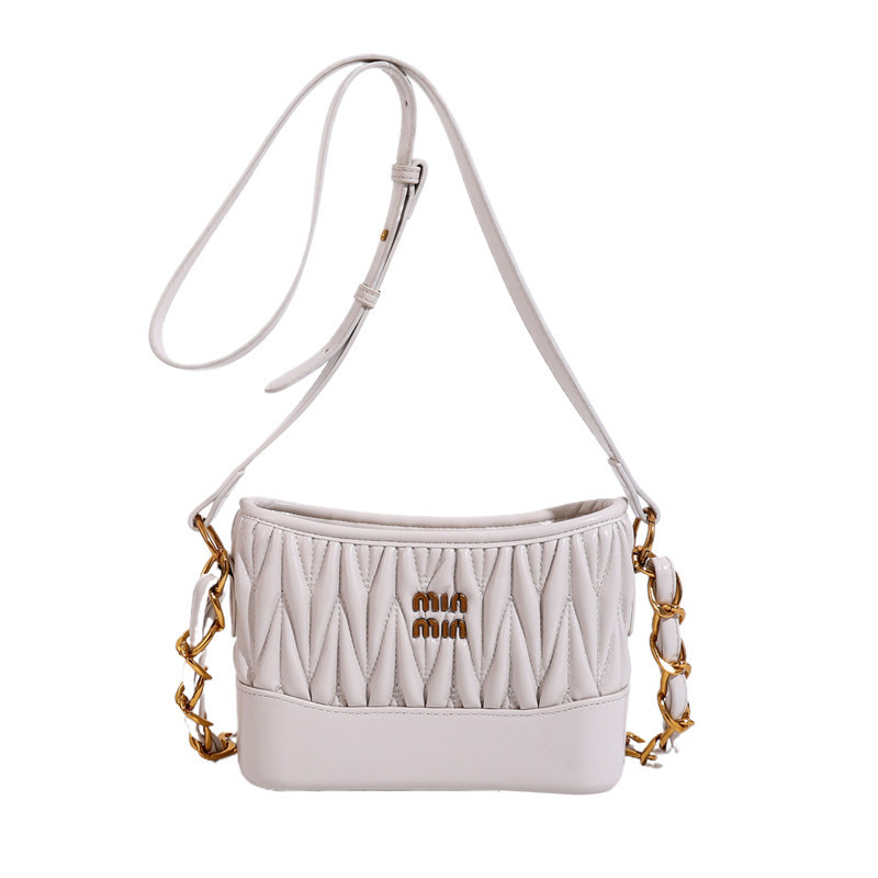 designer bag 2025 Women's rhombus chain bag ins fashion small fragrant style single shoulder bag simple crossbody bag
