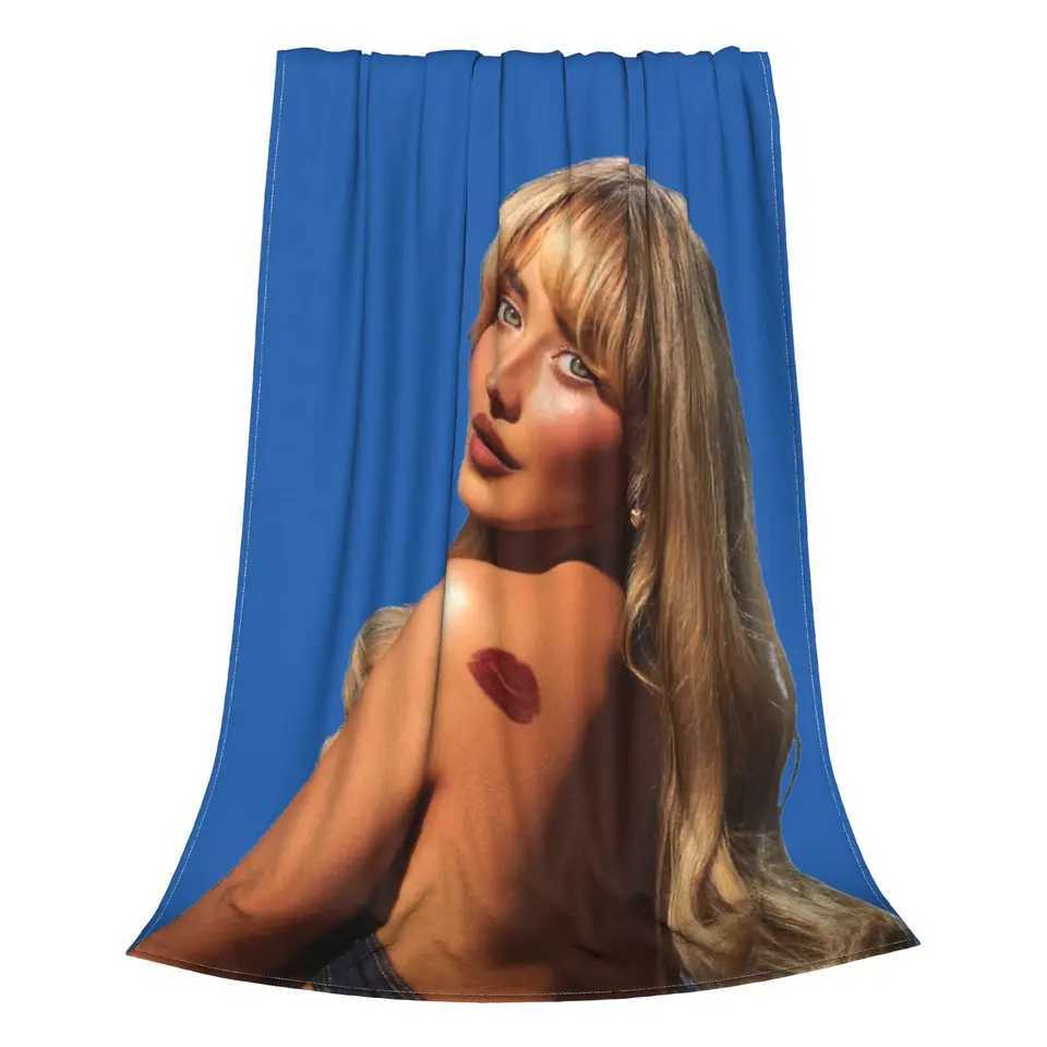 Super Soft Sabrina Carpenter Short NSweet Tour Throw Blanket Premium Fleece Flannel Lightweight Bed Blanket for Four Seasons Use Y250417