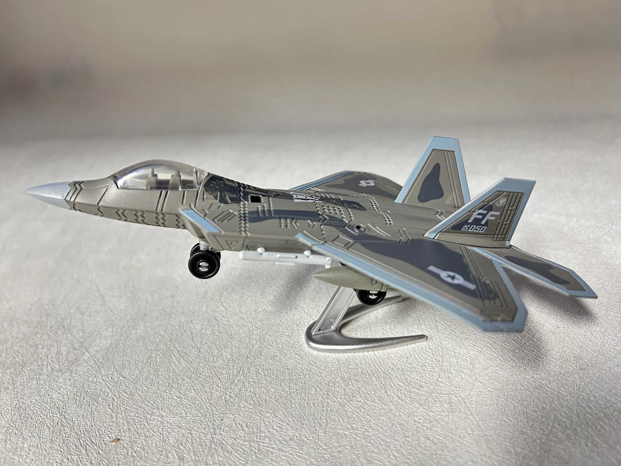 1 72 Scale Model Kits For Adults Diy Assemble Collection Toys 3d Puzzle Assembly Plastic Model Plane Kits To Build C251118