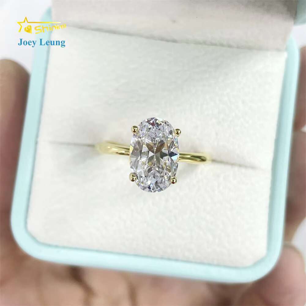 Gorgeous Sier Gold Plated Jewelry Iced Out Classic Solitair Big Oval Cut Engagement Ring for Women