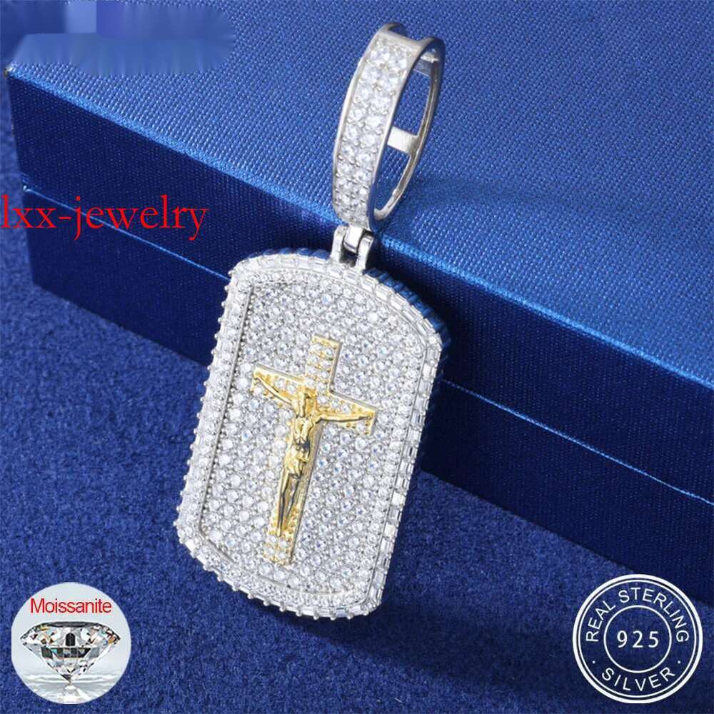 Sterg Sier Full Moissanite Crucifix Jesus Dog Tag Pendant For Men Women Iced Out Hip Hop Mens Jewelry Necklace Christ