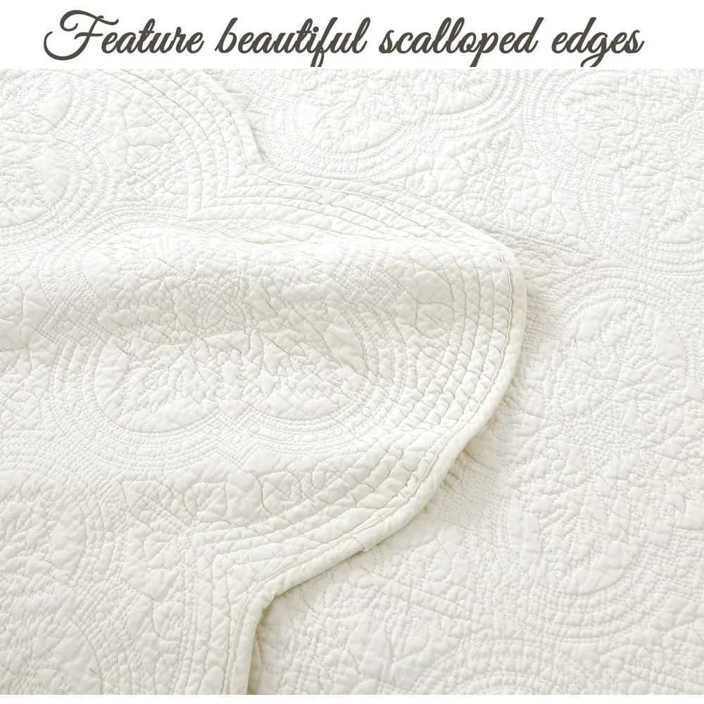 100 Cotton Medallion Off White Matelasse Embossed Bedding Quilt Set Reversible Lightweight BedspreadM251118