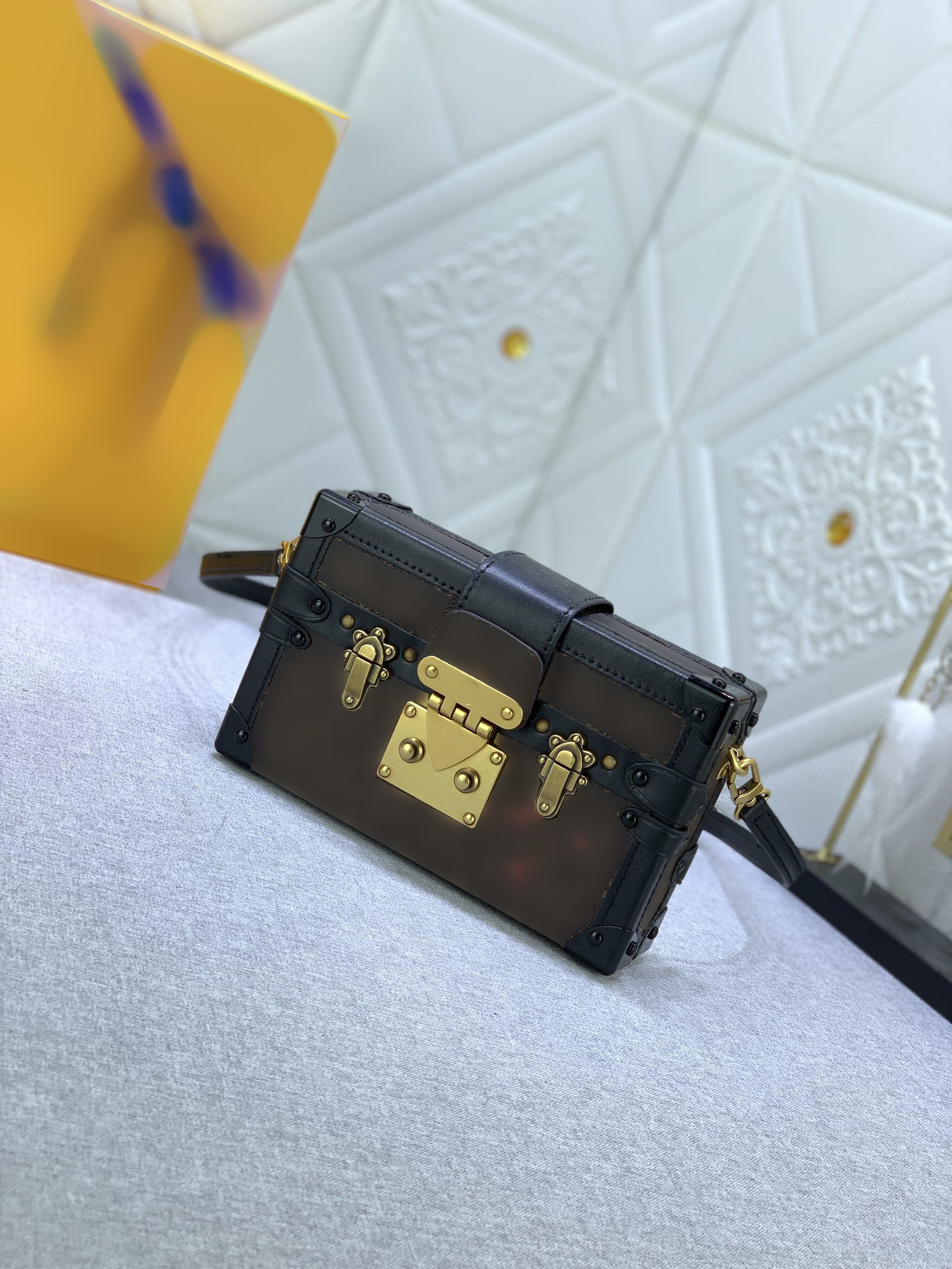 Durable Sustainable Canvas Carryall Perfect Companion for Daily Errands