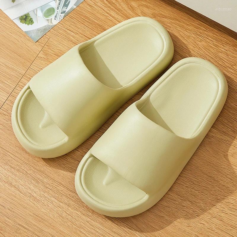 Slippers Flip Flops Lightweight Platform Women Super Soft Non Slip Beach Woman Comfort Couples Indoor Slides Asian size Shower Shoes designer