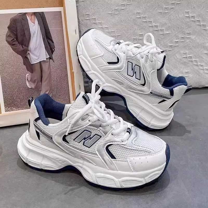 New womens shoes new womens shoes outdoor lightweight mesh breathable sports shoes thick soled tennis vulcanized shoes M250418