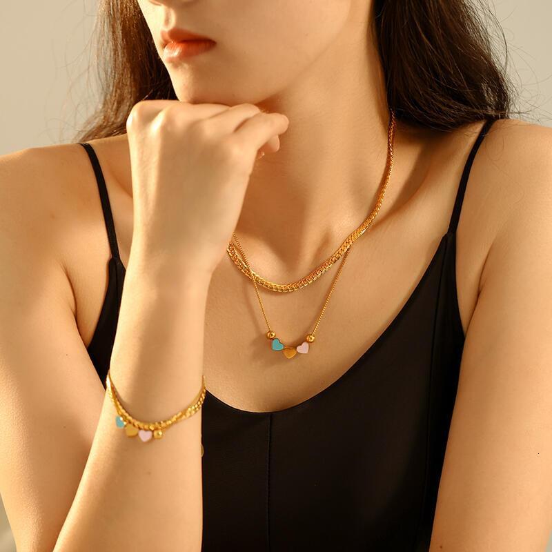 Hot selg color dripping oil heart double-layer necklace bracelet, niche light stainless steel set accessories ddmythur
