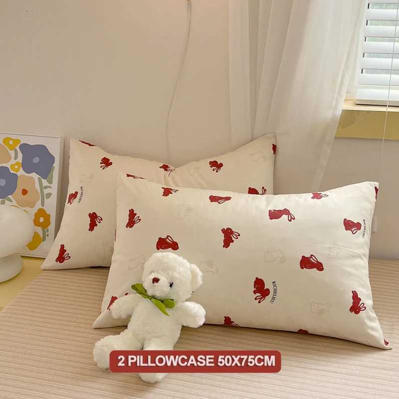 100 Cotton Duvet Cover Set Bedding Set- Red Bunny Striped Design Duvet Cover with 2 cases Soft Breathable BeddingM251118