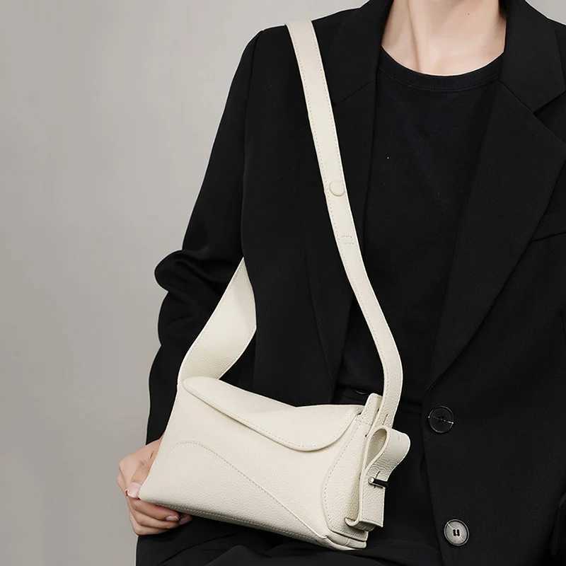 Genuine Leather Underarm Bag For Womens Summer New Versatile Shoulder Bag With Geometric Streamlined Design Crossbody HandbagW251118