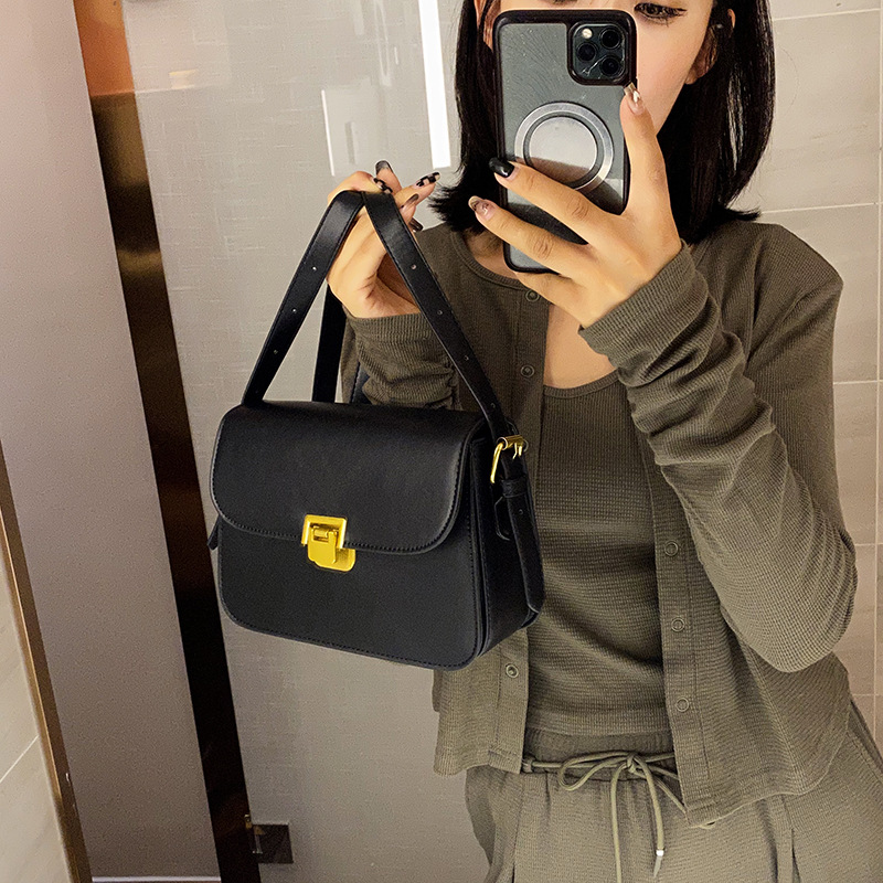 Women Shoulder Bag Handbag Tote Messenger Bag Preppy Style Female Vintage Envelope Bag High Quality Briefcase Handbags PU Leather Shoulder Bag
