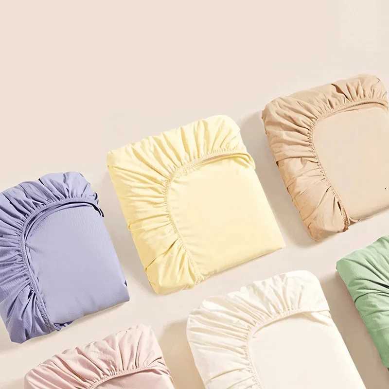 cases Quilt Covers Bed Hats Hotel Travel Dirt Isolation Sterilization Two Leave-in Bedding Four-piece Set DuvetM251118