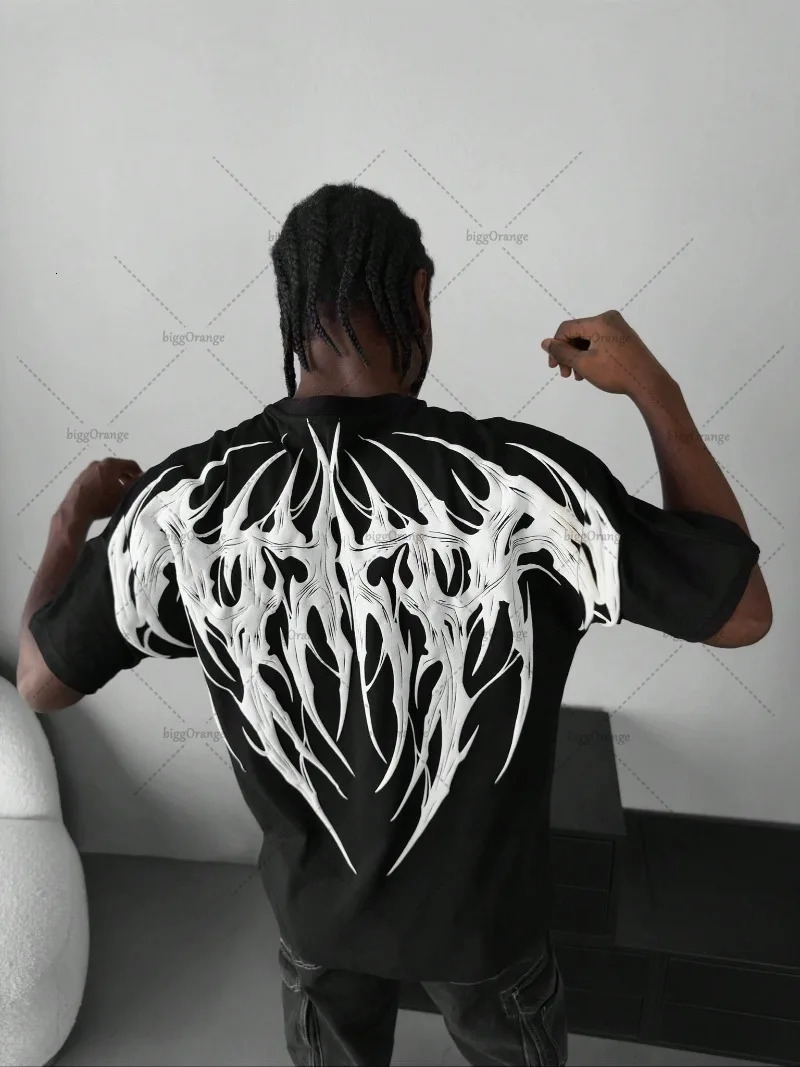 High Street Harajuku Streetwear American Retro Hip Hop Casual Oversized T-shirt Gothic Punk Graphic Top Men Summer Pure Cotton 250417