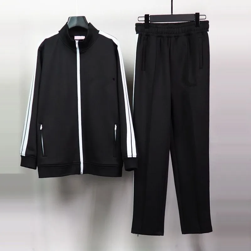 Tracksuits Womens Jacket Designer Track Woman Sweatsuits Sweat Suits Man Pants Letter Sweatshirt Long Sleeve Mens Coats Jogger Sportswear C260312