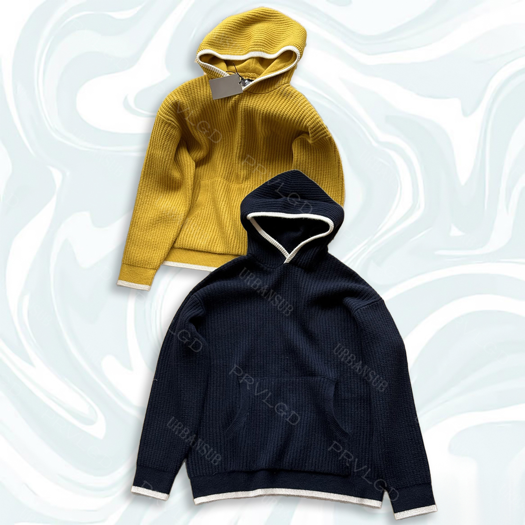 Versatile One-Piece Coat Design - Comfortable Lightweight Knitwear for Men and Women