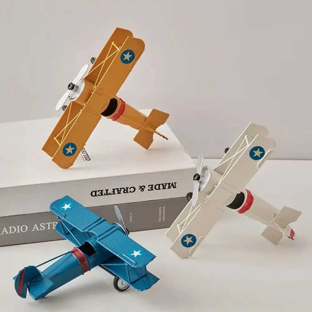 Retro Iron Vintage Airplane Model Collection Handicraft Aircraft Ornaments Livingroom Delicate Metal Plane Models Home Decor C251118