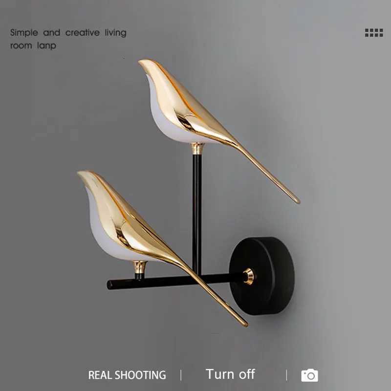Nordic LED Golden Bird Wall Lamp Parlor Bar Bedside Hanging Light Novelty Rotatable Wall Lamp Bedroom Bedside Indoor Sconce M251118