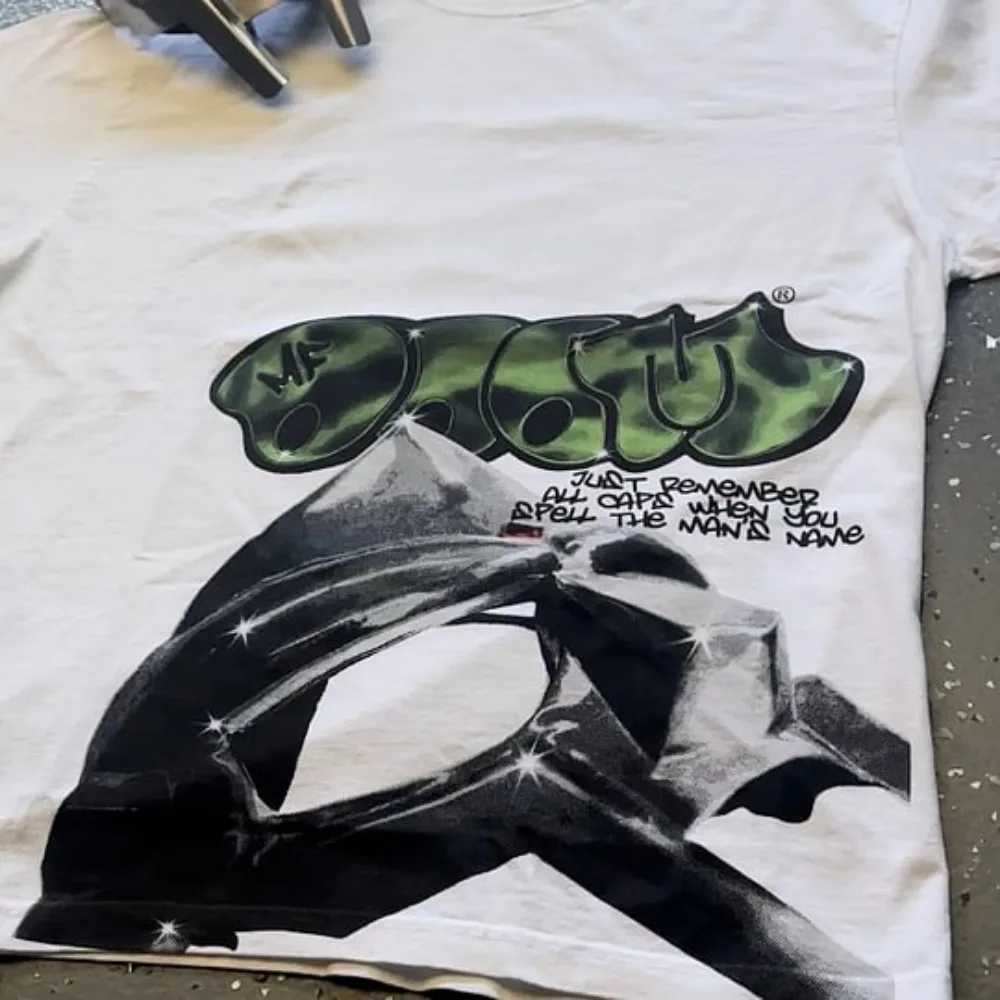 Strtwear T Shirt Y2K Tops Gothic Hip Hop MF Doom Graphic Print Oversized TShirt Mens Round Neck Cotton Short Slve ClothesC250418
