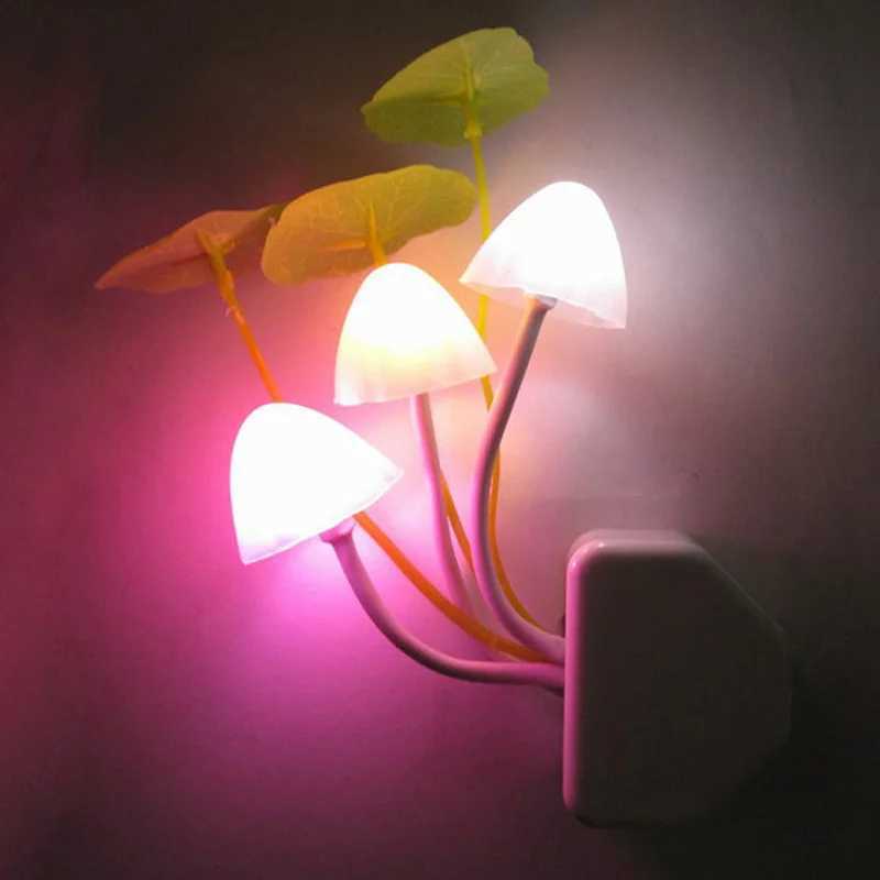 Novelty Mushroom Fungus Night Light EU US Plug Light Sensor 220V 3 LED Colorful Mushroom Lamp Led Night Lights M251118