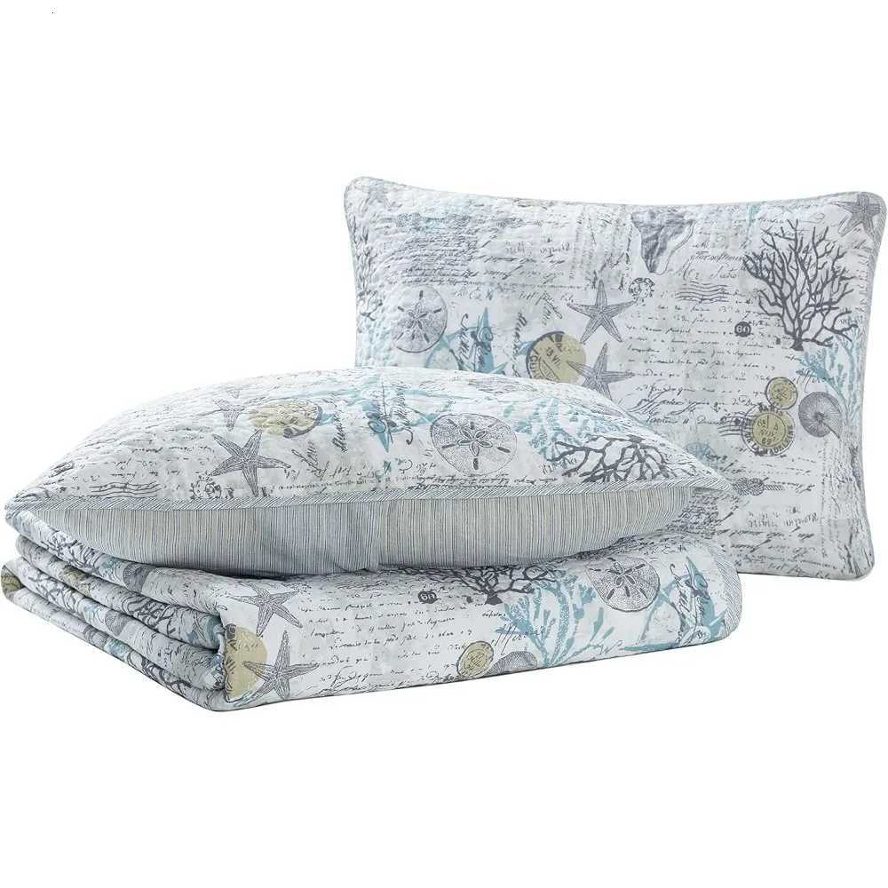 King Quilt Set Soft Reversible Woven Bedding with Matching cases Medium Weight for Year Round ComfortM251118