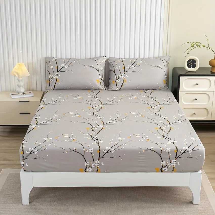 3pcs Printed Pattern Fitted Sheet Set 1 Fitted Sheet 2 cases Without CoreM251118