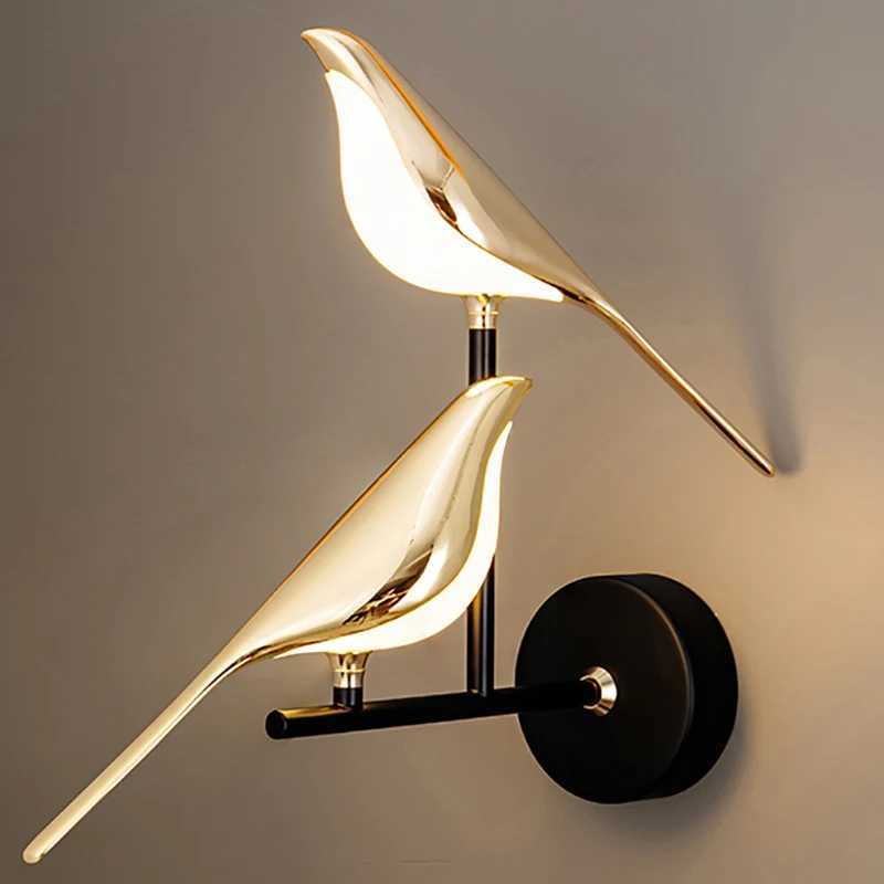 Nordic LED Golden Bird Wall Lamp Parlor Bar Bedside Hanging Light Novelty Rotatable Wall Lamp Bedroom Bedside Indoor Sconce M251118