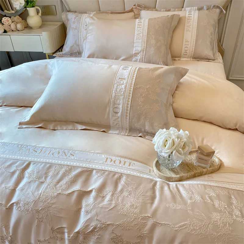 Light luxury 60 skin-friendly cotton four-piece set high-end quilt cover bed sheet mattress beddingM251118