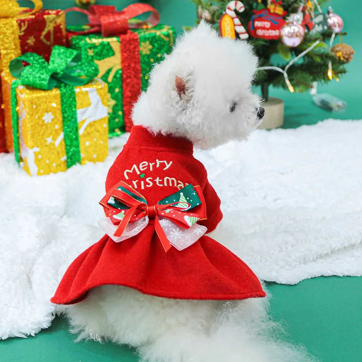 Pet Dog Cat Clothing Autumn and Winter Warm Christmas Red Thickened Warm Dress C251118