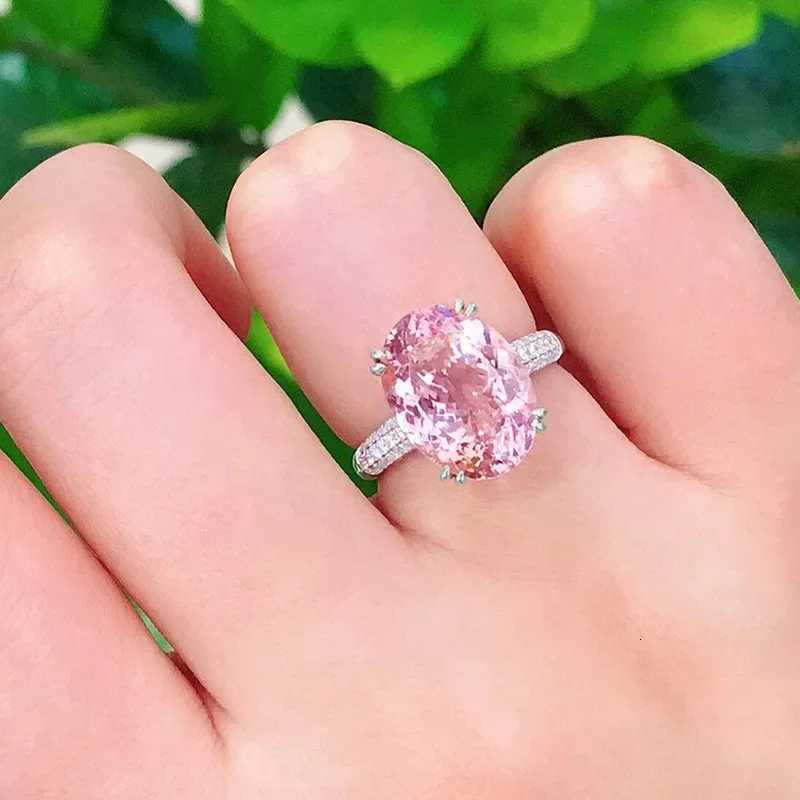 Gorgeous Female Rings 925 Sterling Silver Pink Large Oval Stone Rings for Women Single Row Zircon Wedding Band Jewelry Girl Gift H260416