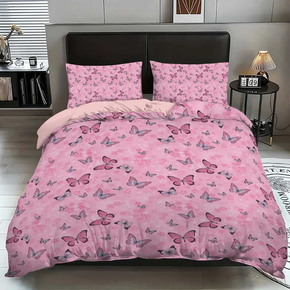 3-piece Pink Butterfly Printed Coreless Bedding Set Soft and Comfortable Suitable for Various Sizes of Dormitory BedroomsM251118