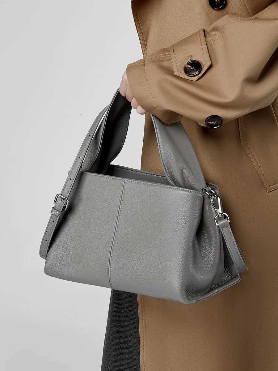 YANATARI Genuine leather woman bag shoulder bag Handbags ladies crossbody bags luxury designer minimalism cowhide Dumpling bagW251118