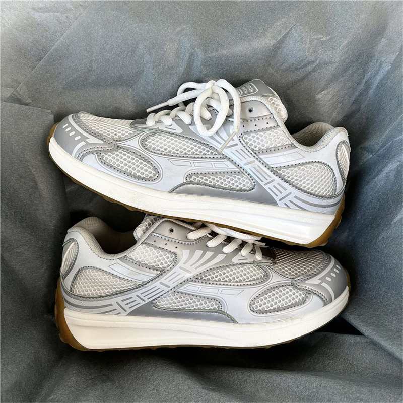 hot Free shipping designer Running Shoes for woman and man sport outdoor Breathable Height Increasing trainer shoes