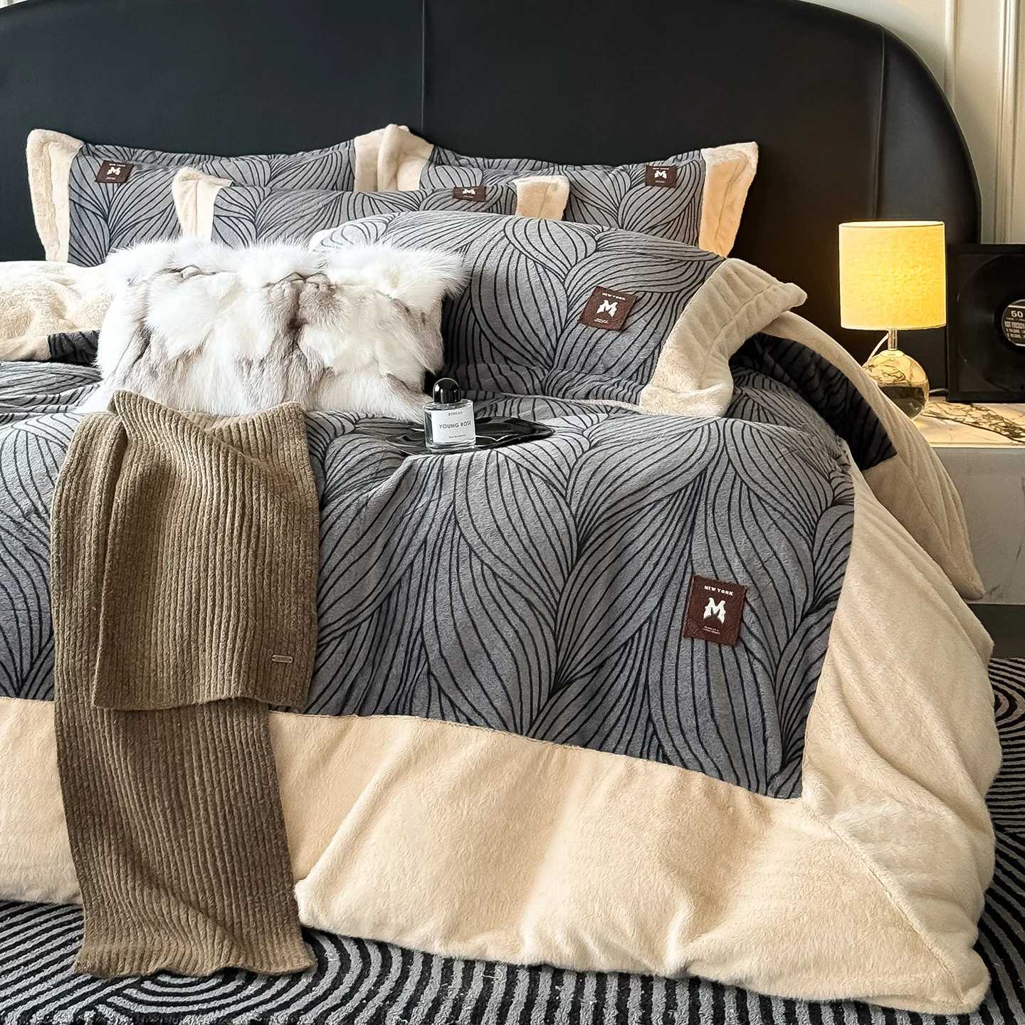 Light luxury a bed four-piece set thickened warm milk fleece quilt cover coral fleece warm bedding setM251118