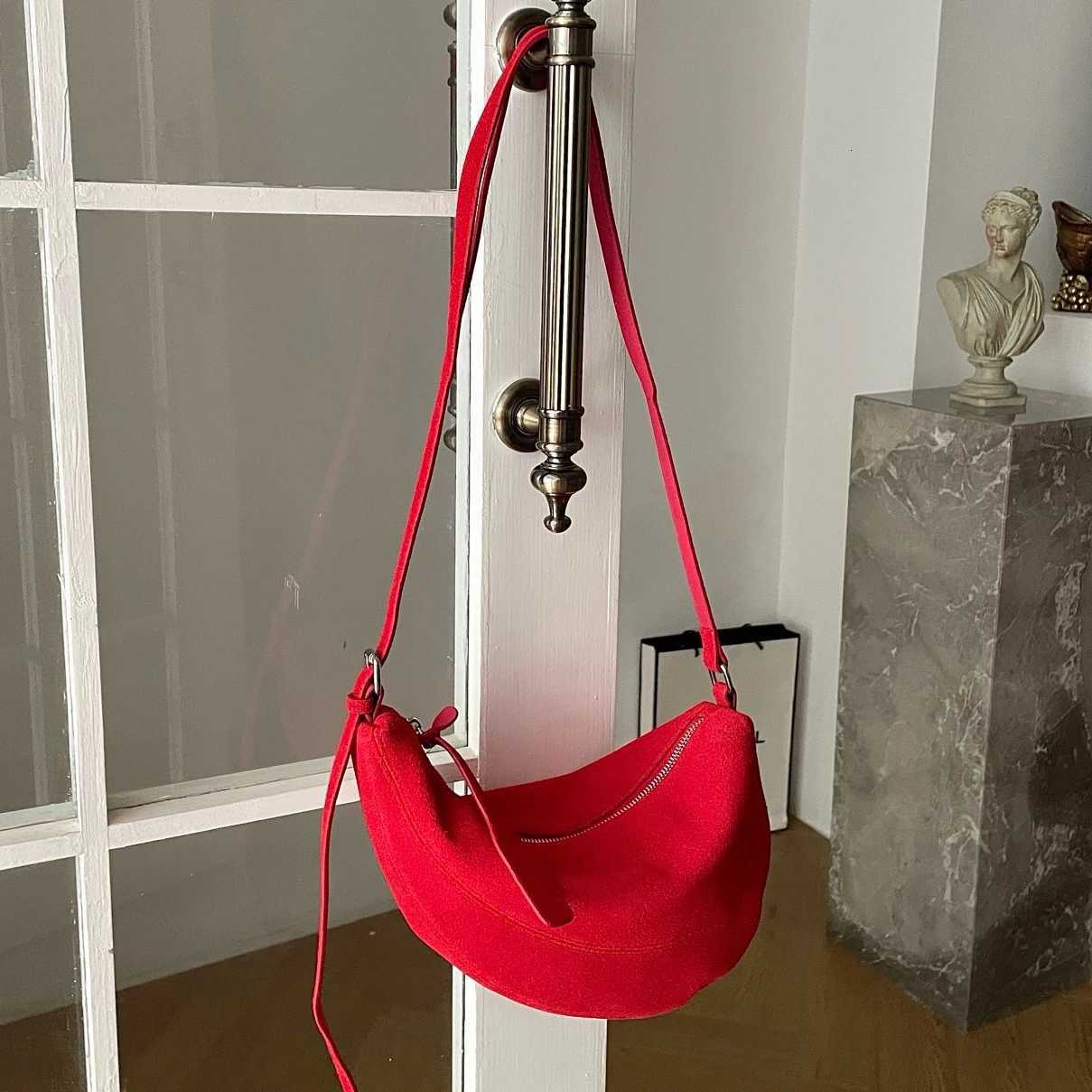 Suede dumpling bag 2025 new niche design frosted cowhide vintage Japanese croissant bag fashion lady one-shoulder crossbody bagW251118